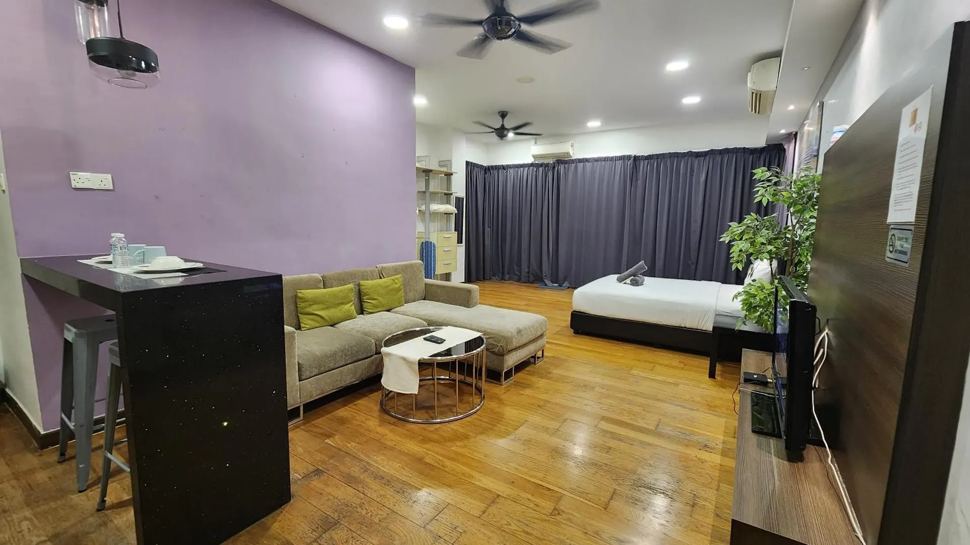 Regalia Suites & Residences By Myge Homes 吉隆坡 0*,  马来西亚
